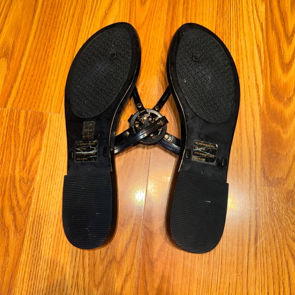 Tory Burch Mini Logo Jelly Flip Flops – Women’s Size 11 – Barely Worn - Picture 2 of 4